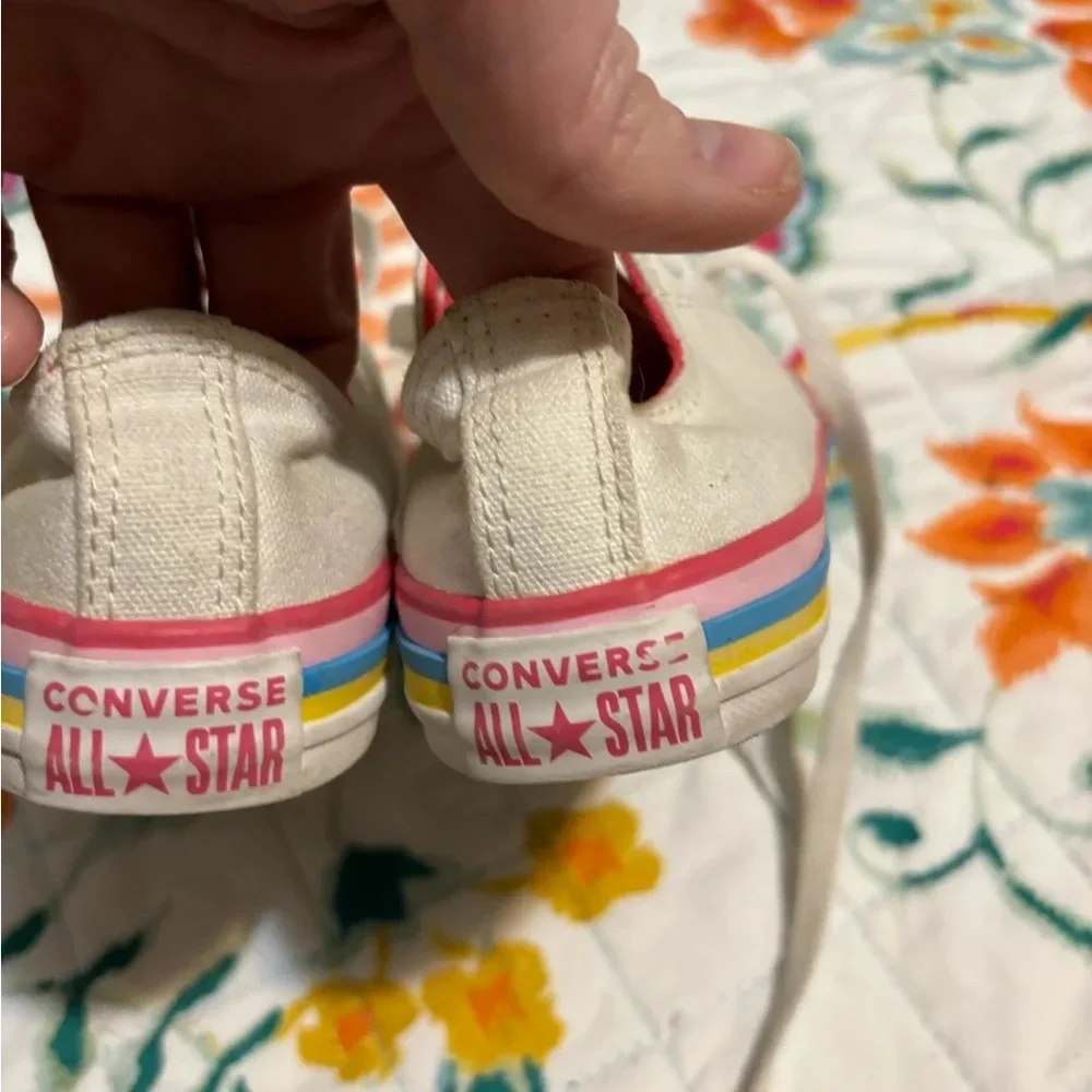 Converse All Star Ox Junior Girls Shoes Size 1 White Pink Chuck Taylor 668484F